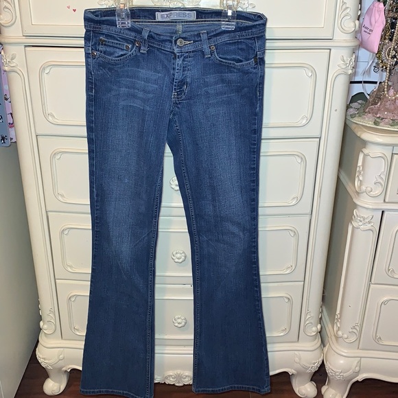 Express Jeans Cetine Size 4L bootcut/ flared - Picture 1 of 7